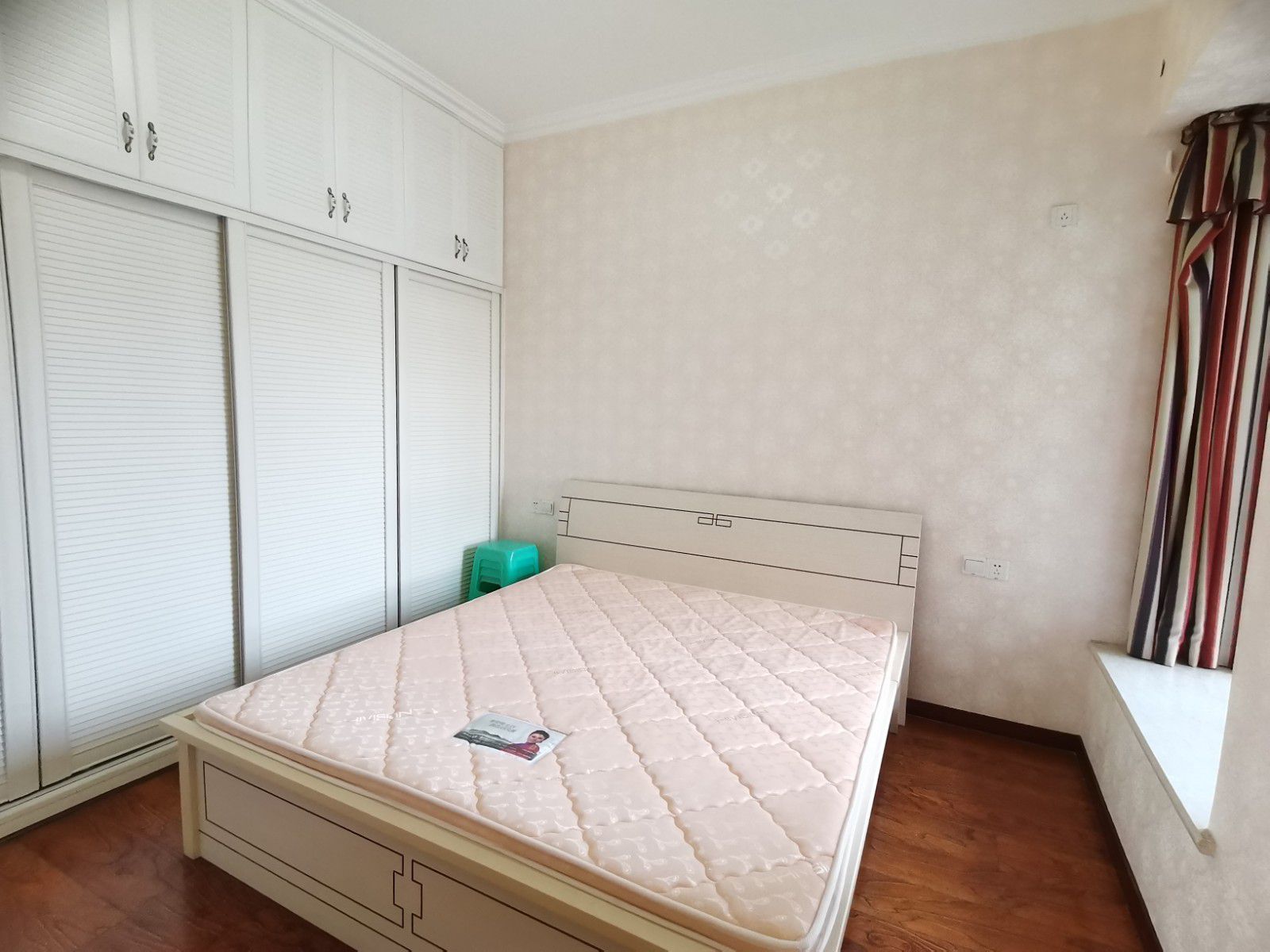 M-15402二手房图片