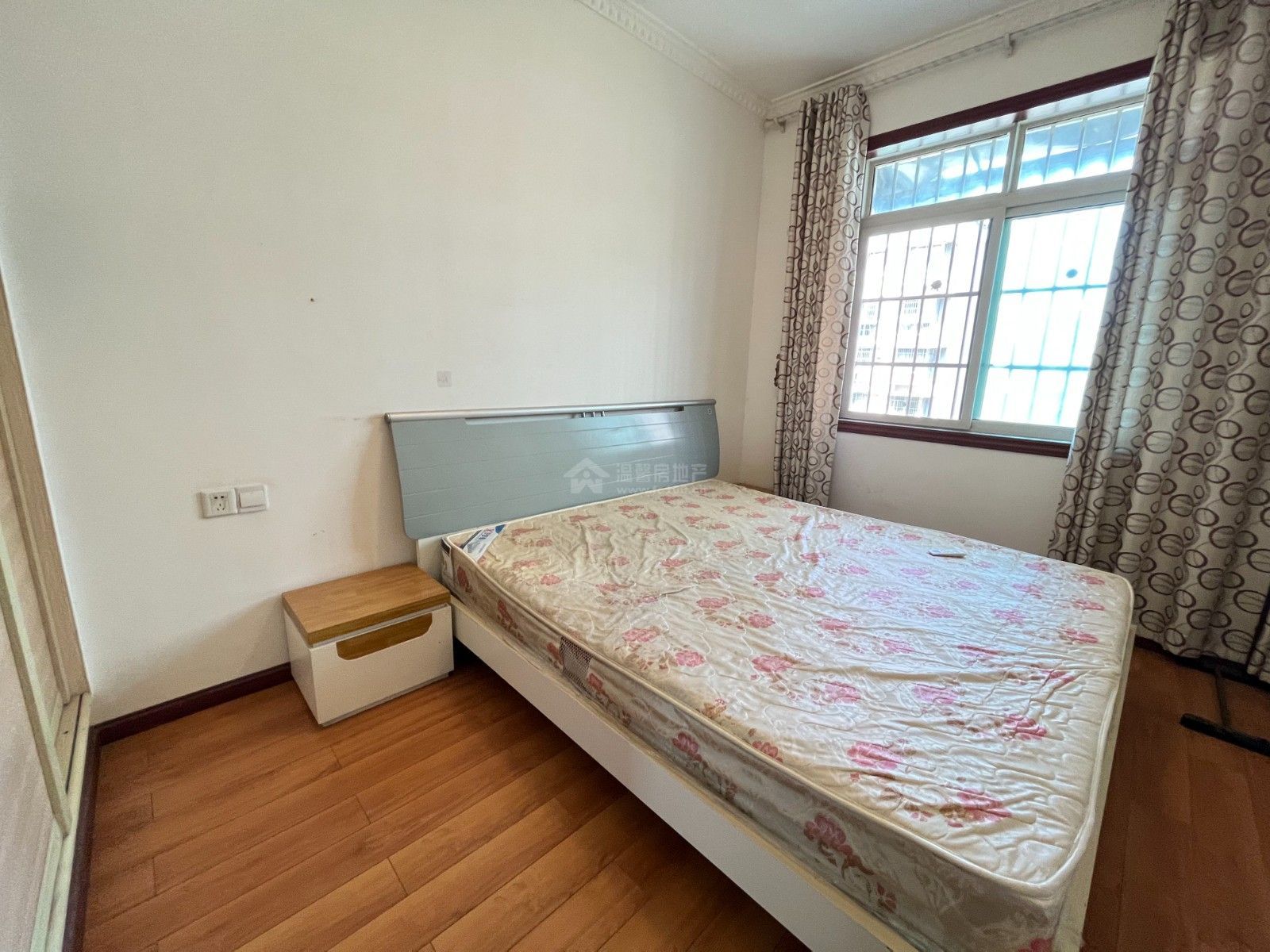 M-28152二手房图片