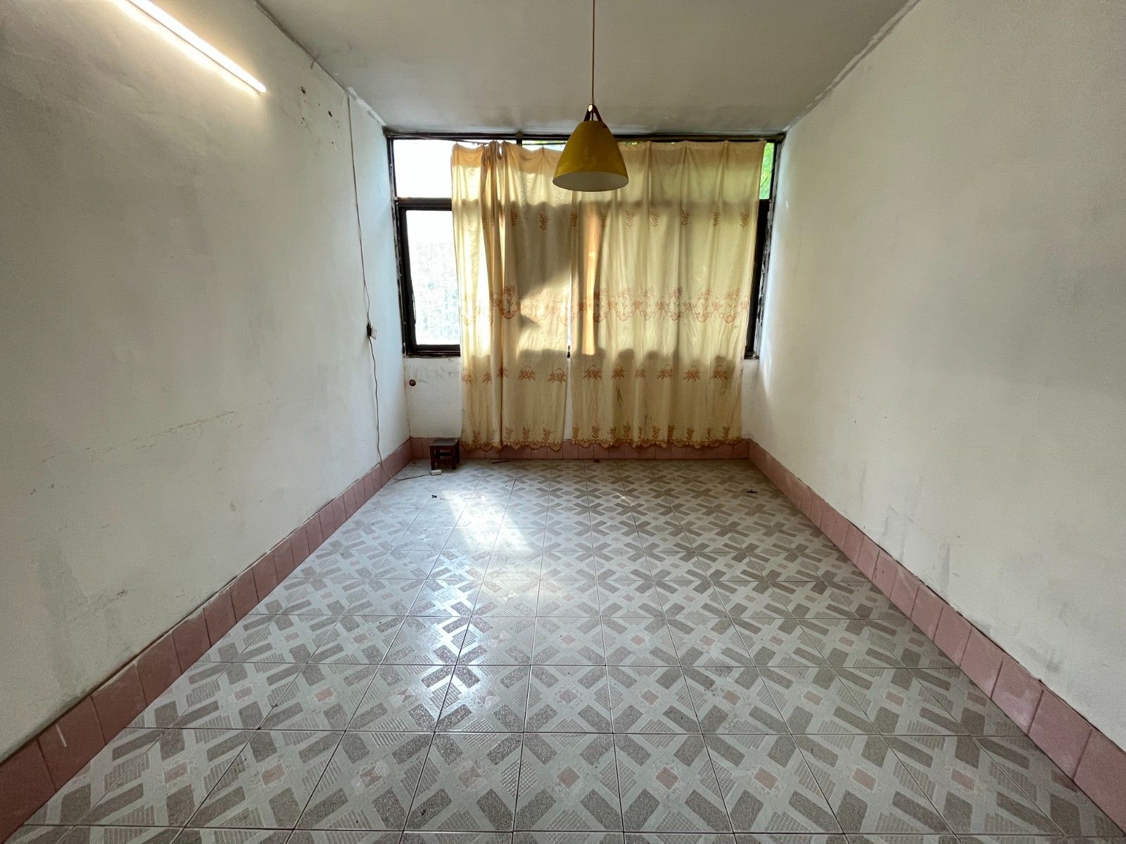 M-28185二手房图片