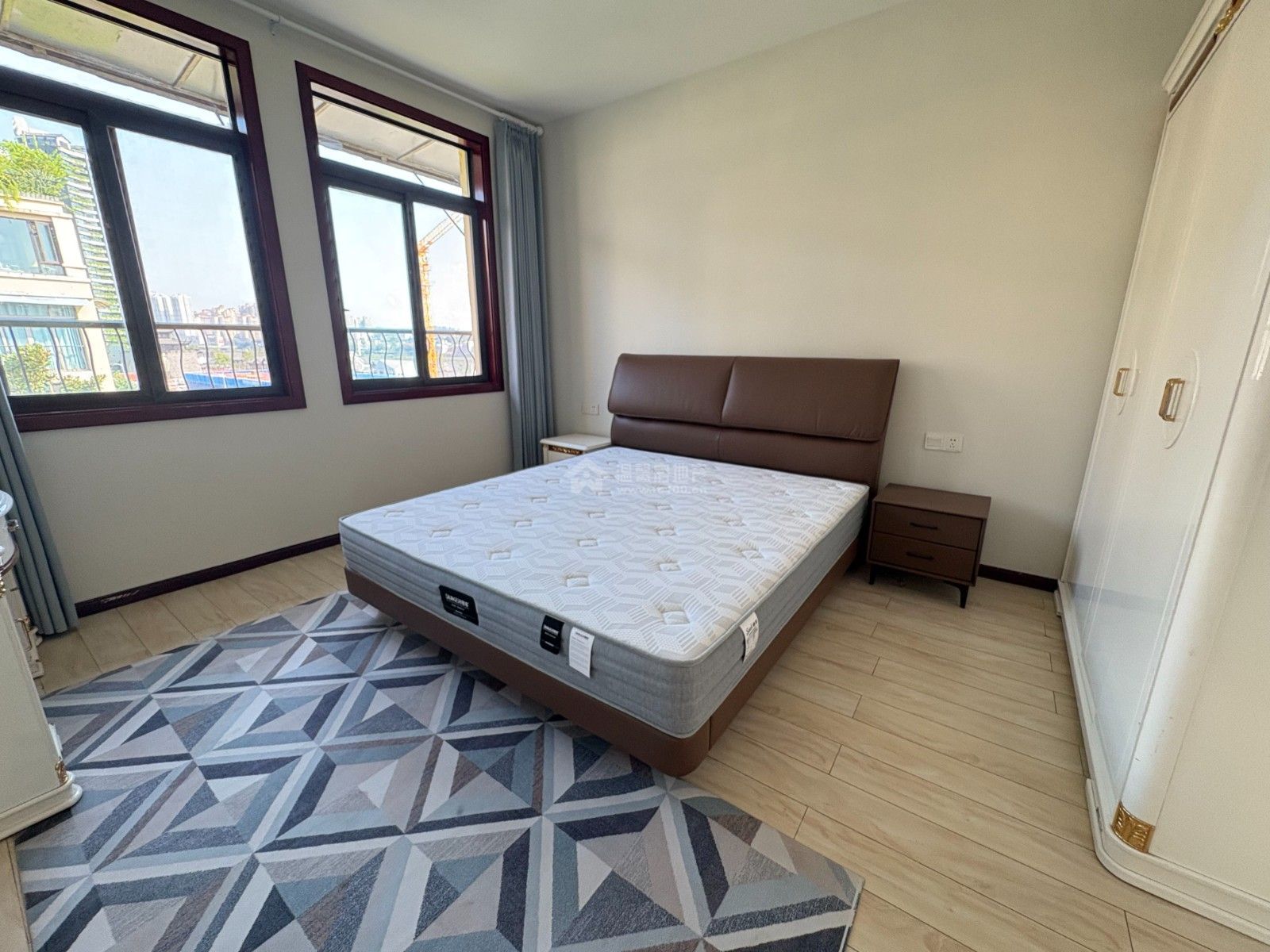 M-28395二手房图片