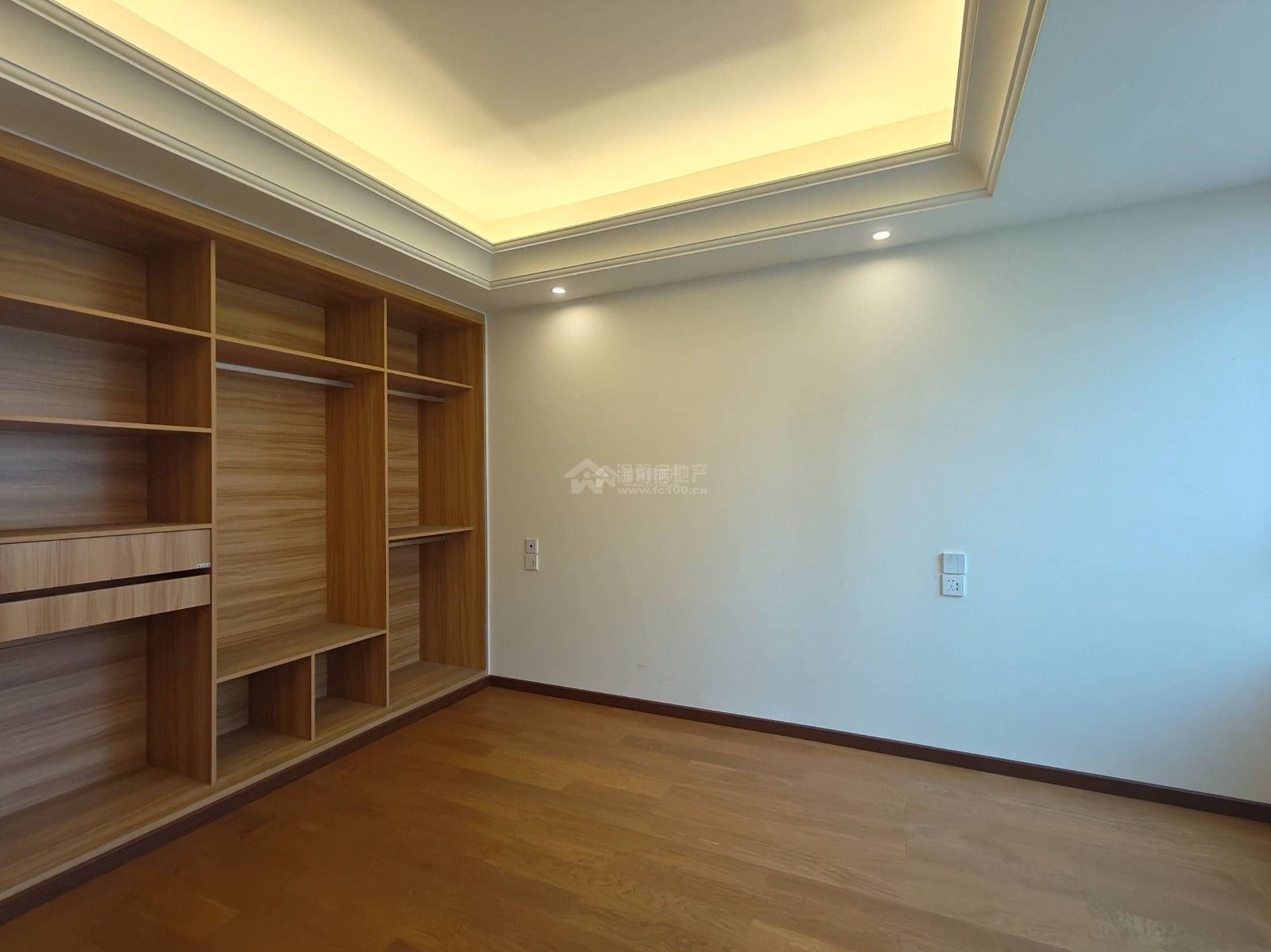 M-32904二手房图片