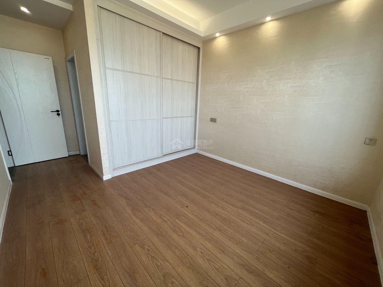 M-34310二手房图片