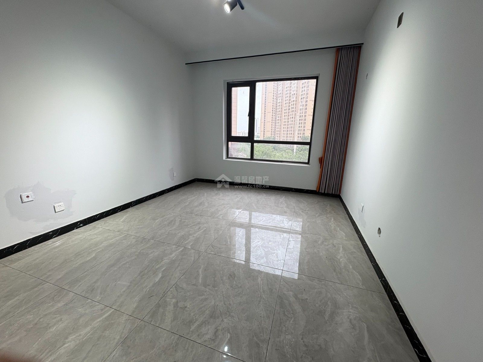 M-34784二手房图片