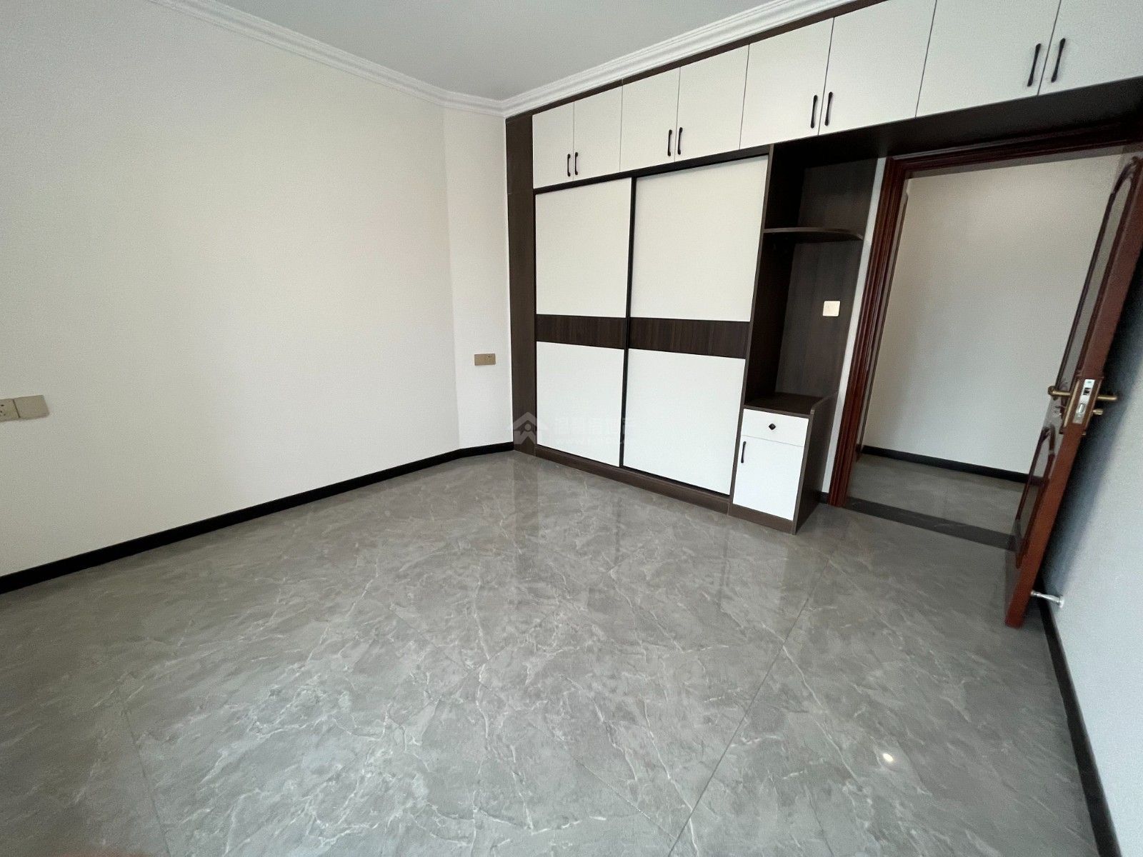 M-35763二手房图片