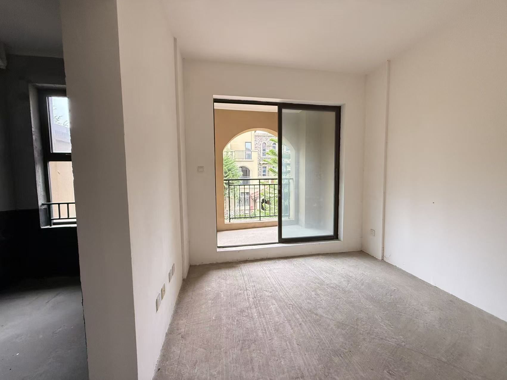 M-40374二手房图片