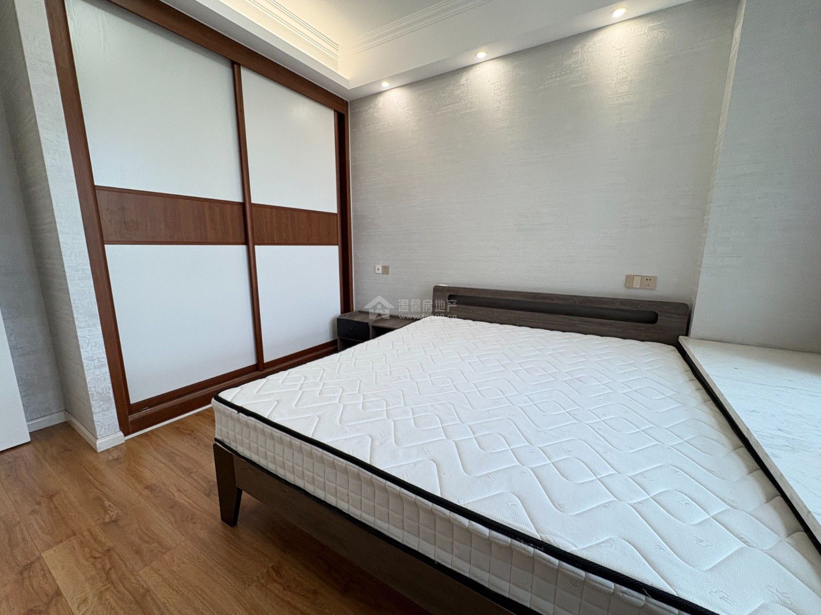 M-40553二手房图片