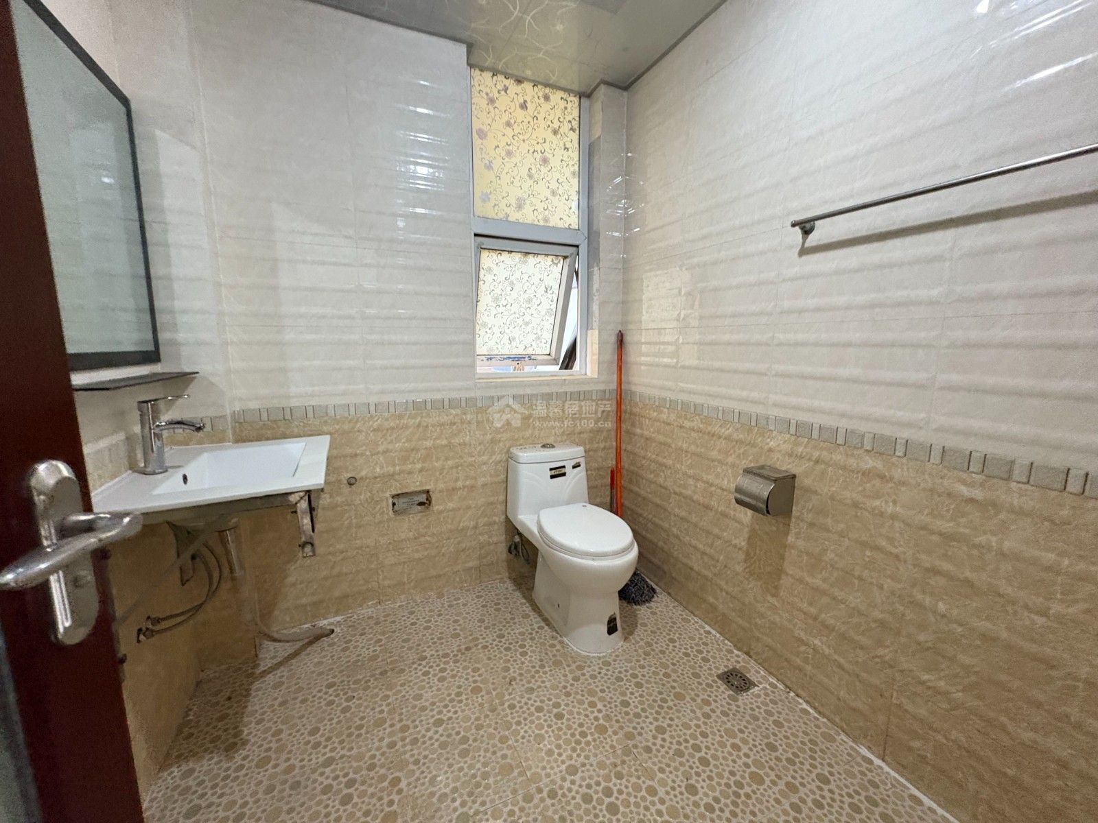 M-40676二手房图片