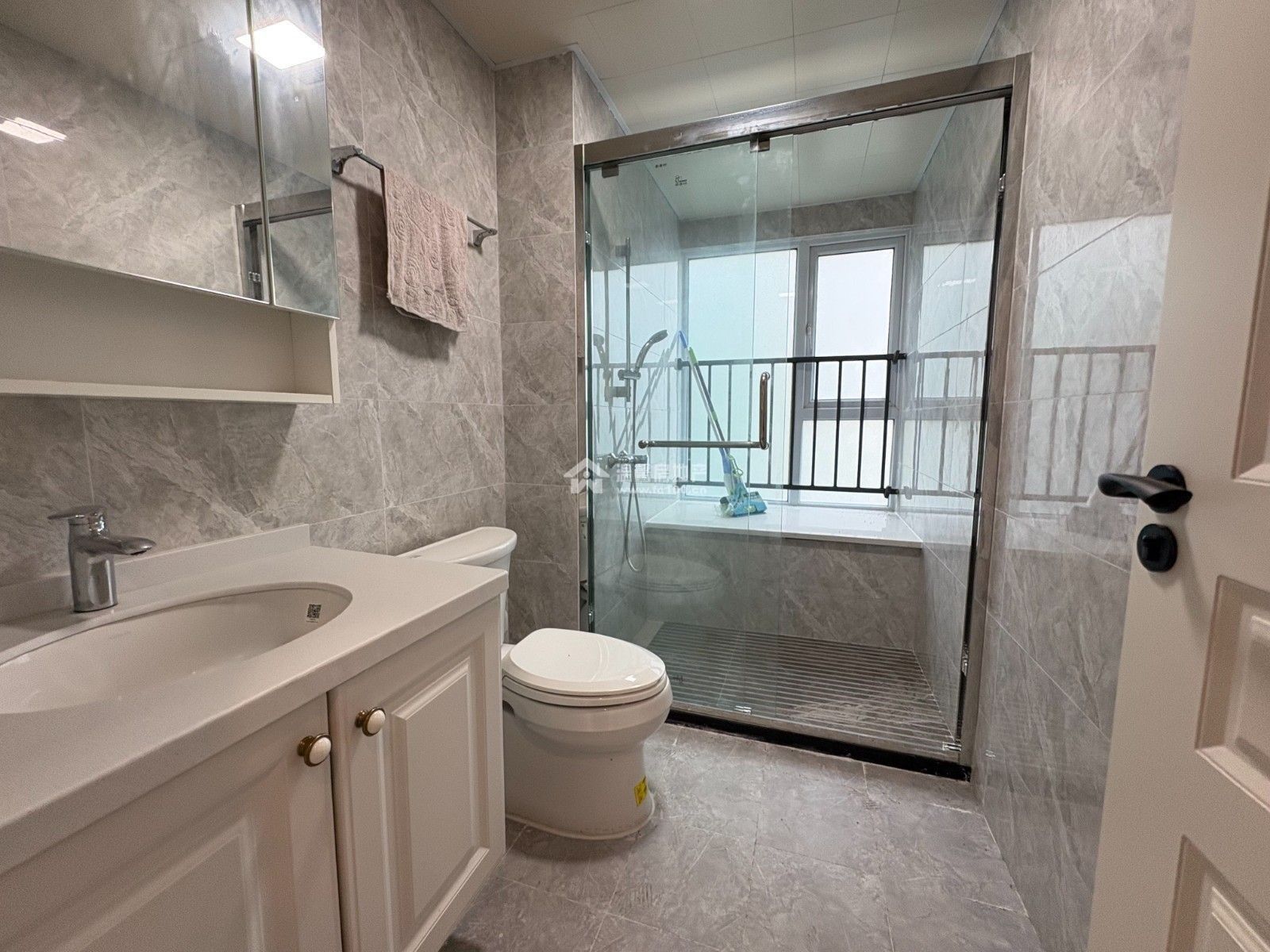 M-40880二手房图片