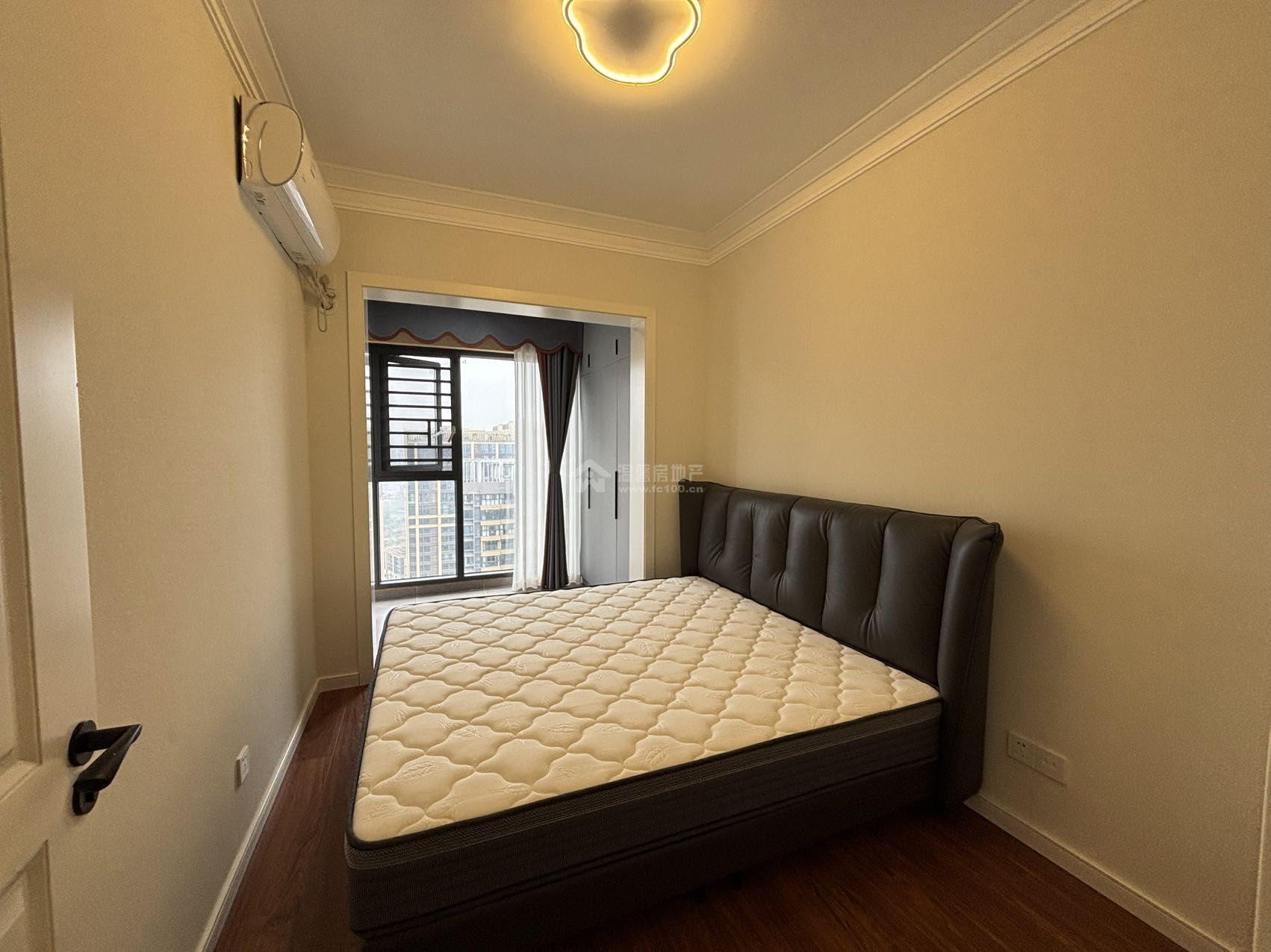 M-40945二手房图片