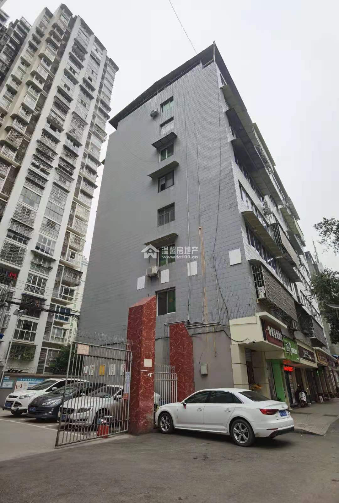 职高大院（红建路北段）图片